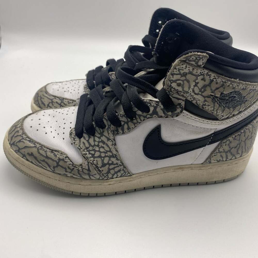Nike - Picture 4 of 8